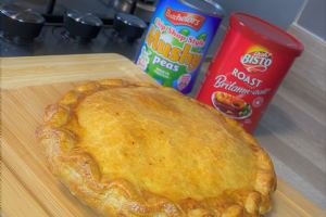 Browse Round Family Steak Pie